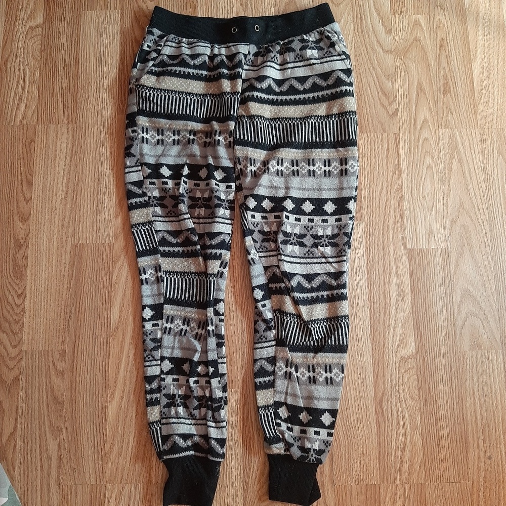 sweatpants